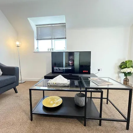 Apartment Cosy 2br Retreat, Near Uni & Qe Hospital, Parking Birmingham