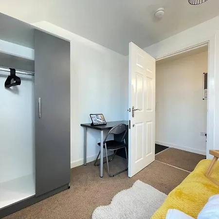 Cosy 2br Retreat, Near Uni & Qe Hospital, Parking * Birmingham